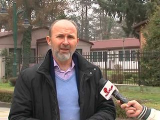 Трајаноски: Експерти ќе одлучуваат за албанскиот во Скопје