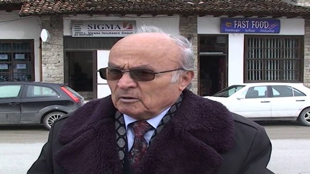 Lumi Osum i tejndotur, banorët japin alarmin: Mbetje dhe aromë e keqe