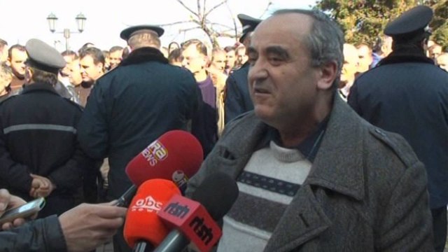 Biznesi i vogël në Pogradec vazhdon protestën kundër rritjes së taksave