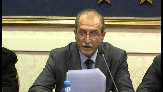 Federata e sindikatave të transporteve. Qeveria të vazhdojë me zbatimin e ligjit për furgonat 8+1