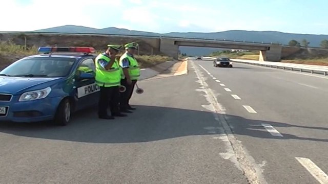 Aksident në Përrenjas-Librazhd. Autobusi del nga rruga, 2 të vdekur, 4 në koma, 6 të plagosur