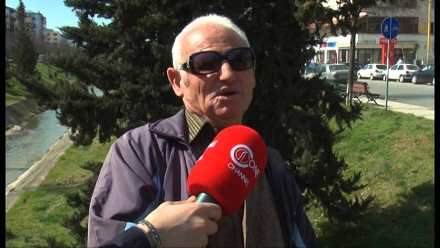 Mungesa e policëve të qarkullimit në Tiranë. Jo vetëm kaos në trafik, por edhe rrezik për kalimtarët