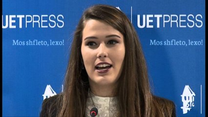 Dasara Malltezi, një libër në ndihmë të maturantëve