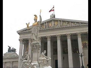 Përplasje institucionale mes KSHZ-së dhe MPJ-së