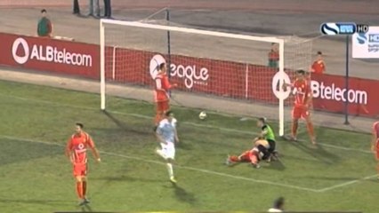 Superliga, java e 25-të, Vllaznia mund Laçin, derbi në 'paqe'