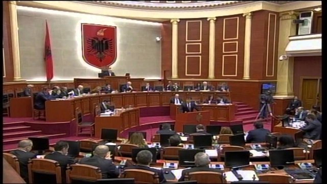 Analiza e Fyles për statusin kandidat. Vazhdoni me reformat, Topi është në anën tuaj