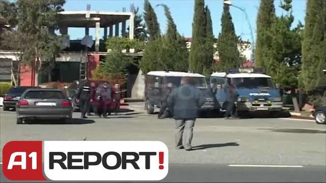 A1 Report - Lezhe, aksioni i INUK per ndërtimet pa leje në Rrugen e Kombit