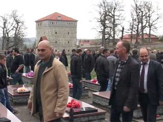 Lajme - Përkujtohet Dëshmori Sadri Zeneli