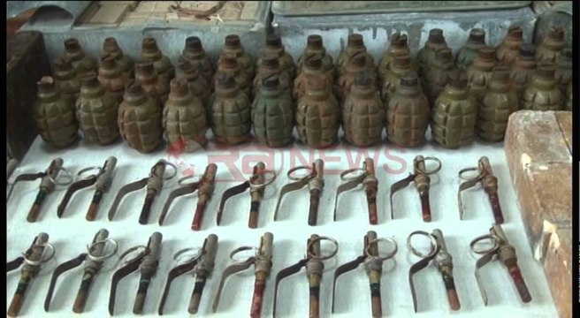 Arsenal armësh nga Korça në Greqi, trafikantët arrijnë të largohen, shpallen në kërkim