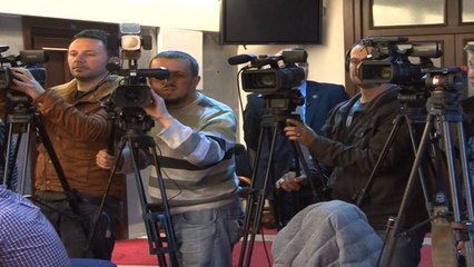 Jahjaga pranon gjykatën e UÇK-së, fut në "sherr" partitë politike