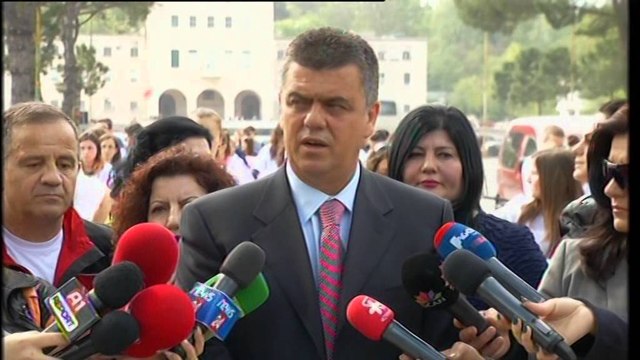 Dita nderkombëtare e tokës. Koka: Paralajmëron bashkite për pastrimin te territorit