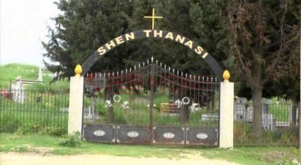 Parku Apolonisë kthehet në varrezë, arkeologët japin alarmin: Dëme të pariparueshme