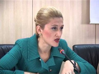 Lajme - Kusari-Lila takohet me  kryetarët e bashkësive lokale