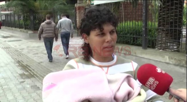 Shtëpia e fëmijës mbyll dyert, varfëria detyron nënën të braktisë foshnjën e saj