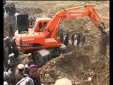 Afganistan, 2 mijë njerëz humbin jetën nga rrëshqitja e tokës