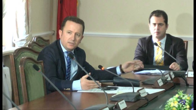 Mbahet komisioni për reformën territoriale. Fino, fton përsëri opozitën për t'u bërë pjesë