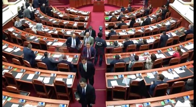 Kreu i komunës Lazarat në protestën e PD, debate në parlament