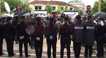 Protesta e PD-së, policia siguron rendin, ambasada e SHBA-së: Kujdes