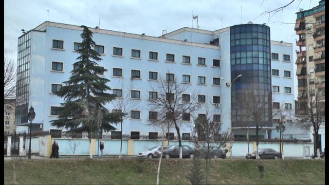 Vlorë, asgjesohen 450 rrënjë kanabis. Ishin mbjellë në një parcele në fshatin Dusharak