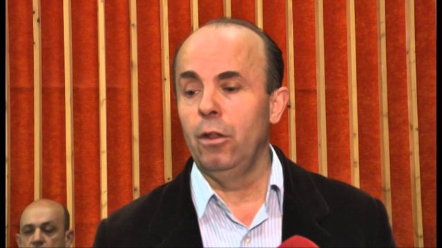 Rikthehet me recitalin e tij të dytë Lek Pecnikaj. Recital në TOB me këngë tradicionale