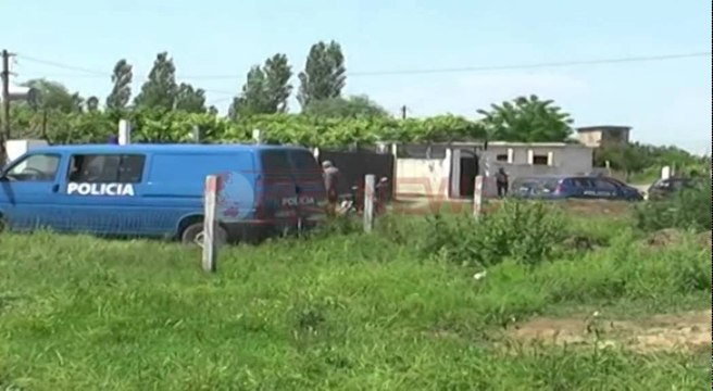 Kurbin, nëna vret të bijën 15 vjeçe dhe më pas vret veten