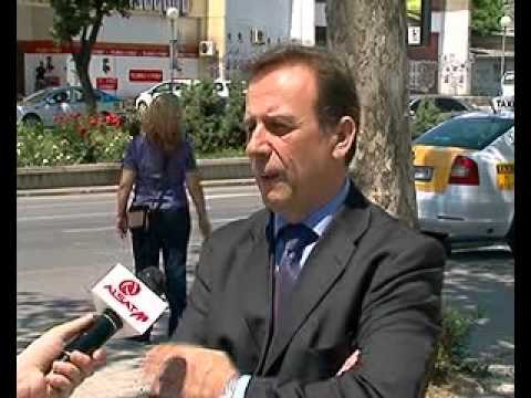 Analistët: NATO rrit presion ndaj Maqedonisë përmes Ahmetit