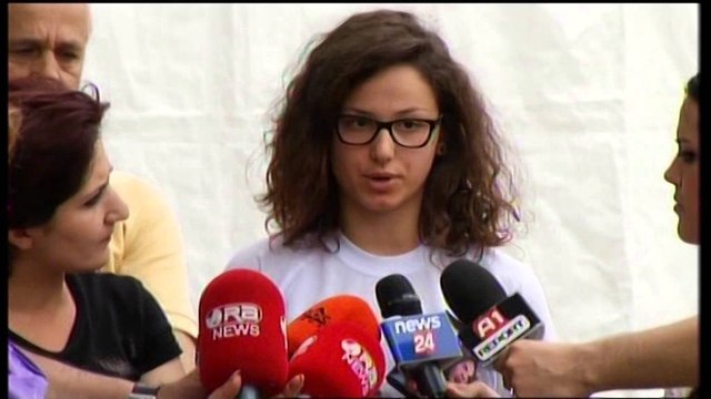 Të larguarit nga administrata. Grevistët: presion per t'u dorëzuar