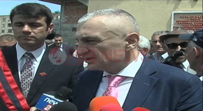 70-vjetori i Kongresit të Përmetit rikthen simbolet e diktaturës