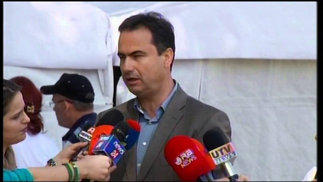 Greva e të shkarkuarve nga administrata. Një tjetër i larguar me probleme gjatë mesnatës