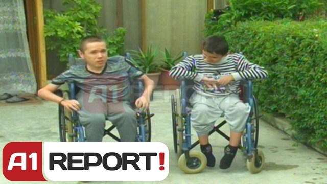 A1 Report - Dy vellezerit Rushani te paralizuar apeli i nenes: Me ndihmoni
