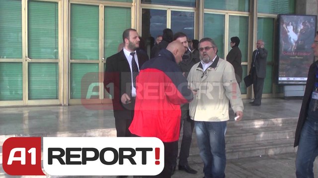 A1 Report - Zbardhet kontrata e Ministres Kumbaro per artistet e TKOBAP