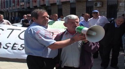 15 vjet nga pengmarrja e autobusit, Protesta: Drejtësi për Flamur Pislin