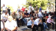 Të larguarit nga administrata mbyllin grevën e urisë pas apelit të Fyles