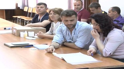 Indiferentë ndaj zgjedhjeve. Qytetarët e Kosovës, zgjedhin të pushojnë në bregdet