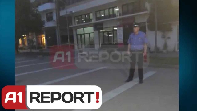 A1 Report - Pogradec, vritet me thikë 26-vjeçari në qendër të qytetit, s'dihen shkaqet