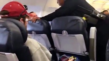 Spirit flight 404 - Bomb Threat on Plane