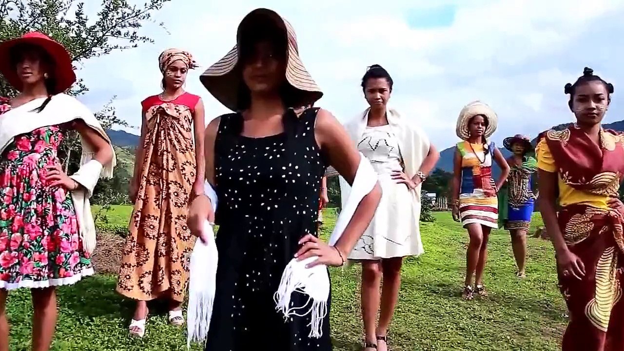 Madagasikara e::Miss Earth Madagascar 2013,Rossy