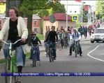Bez komentāriem riteņbraucēji Līvānos, Rīgas ielā