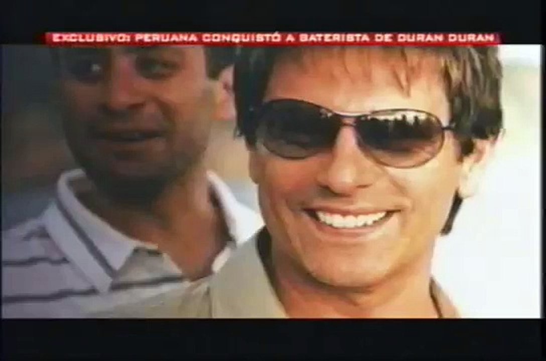 Roger Taylor y esposa peruana