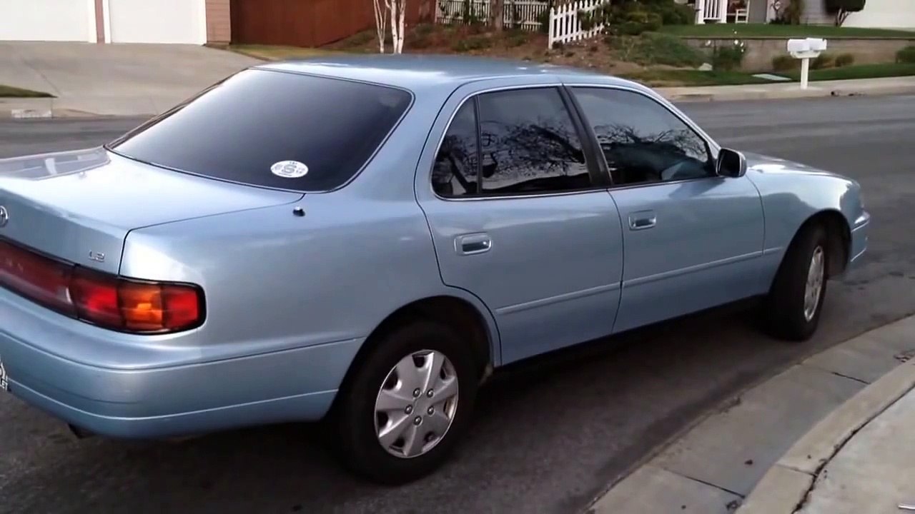 1992 Toyota Camry Starter Relay Location / Glove Box Removal