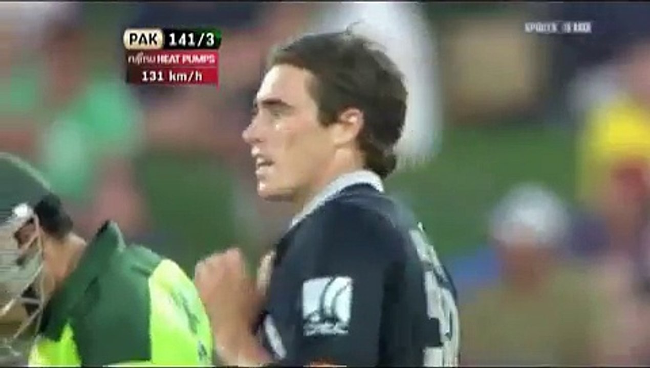 Misbah 93 Not Out vs New Zealand 2011
