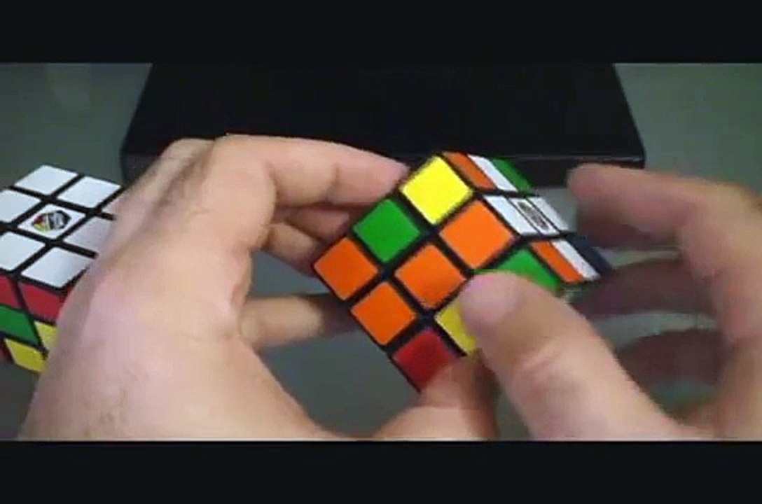 Simple Rubik's Cube Solution Tutorial (1 of 3)
