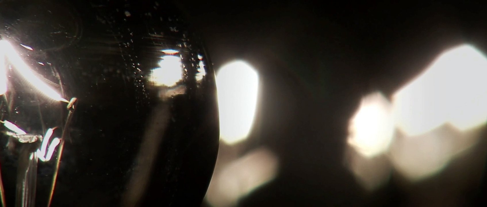 Slaves - Running Through The !6! With My Soul (Music Video)