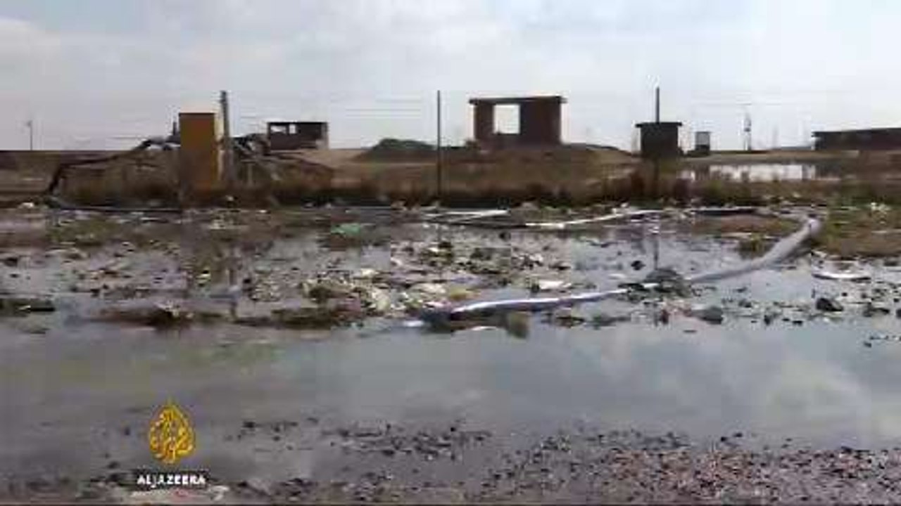 Sewage crisis overwhelms South African towns