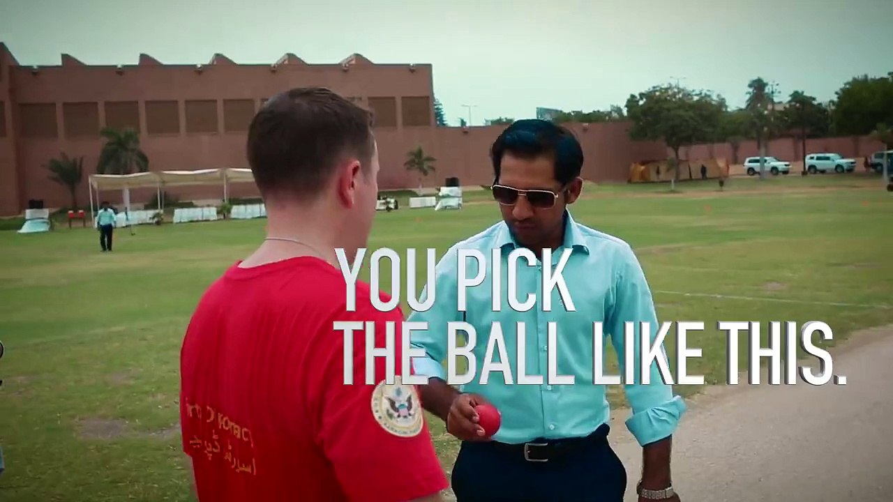 US Consulate Members learning Cricket from Sarfaraz Ahmed and Sikandar Bakht