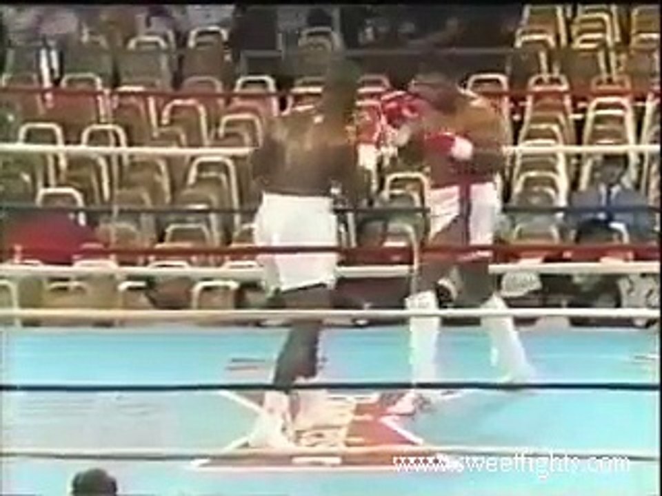 James Buster Douglas vs Trevor Berbick