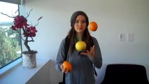 Ellen Page has mad juggling Skills with balls!