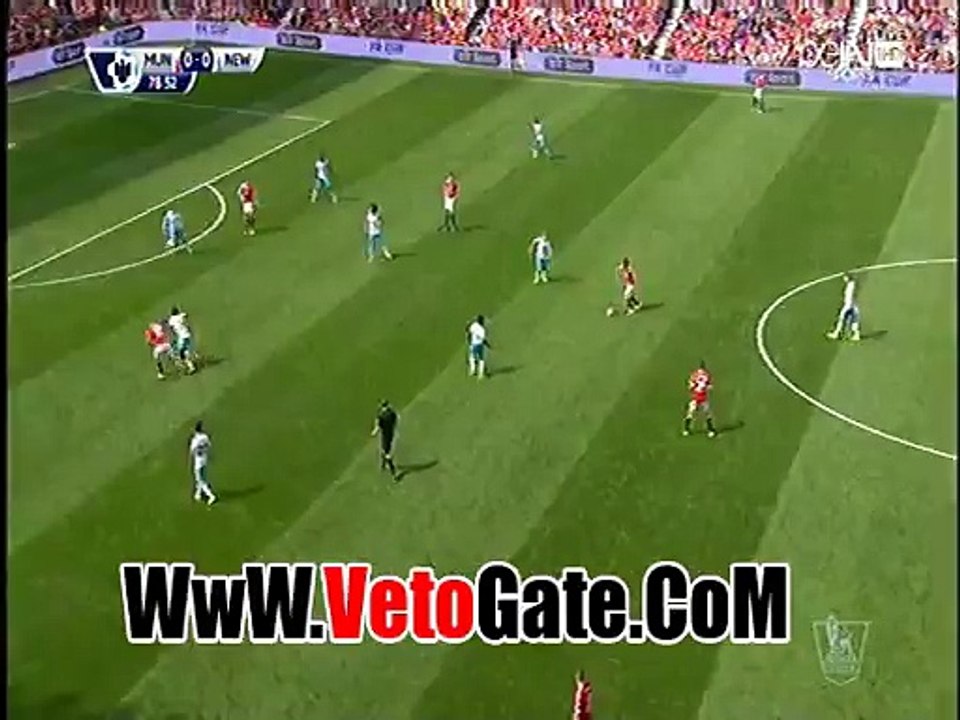 "حارس نيوكاسل"يمنع هدف مؤكد لصالح المان يونايتد