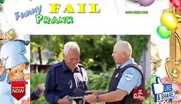 Funny Hip Hop Dancing Cop Does The Moonwalk Gag VFPTLusulwg