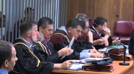 Dështon seanca e parë për dosjen“Lazarati 2014”, mungonin të pandehurit-Ora News